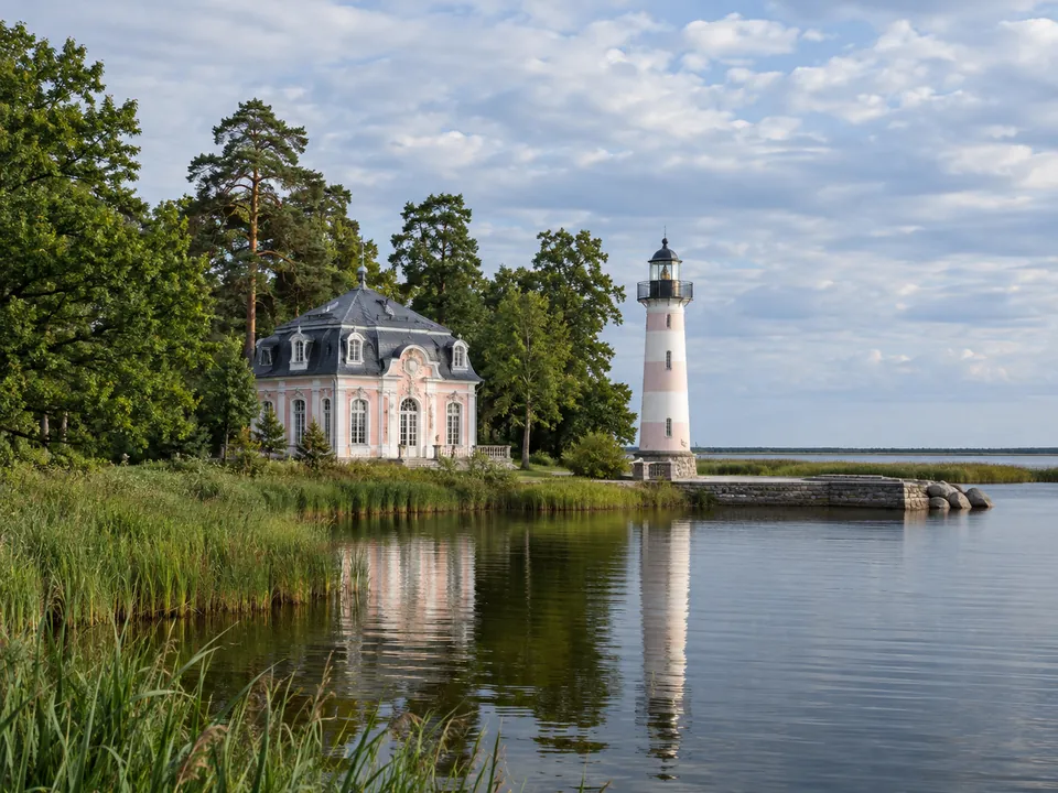 Il Fasanenschlösschen, il piccolo castello del fagiano nel parco di Moritzburg
